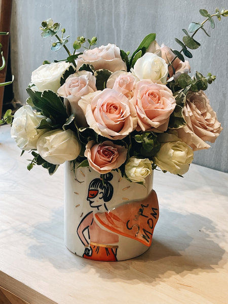 Super mom vase flower arrangement