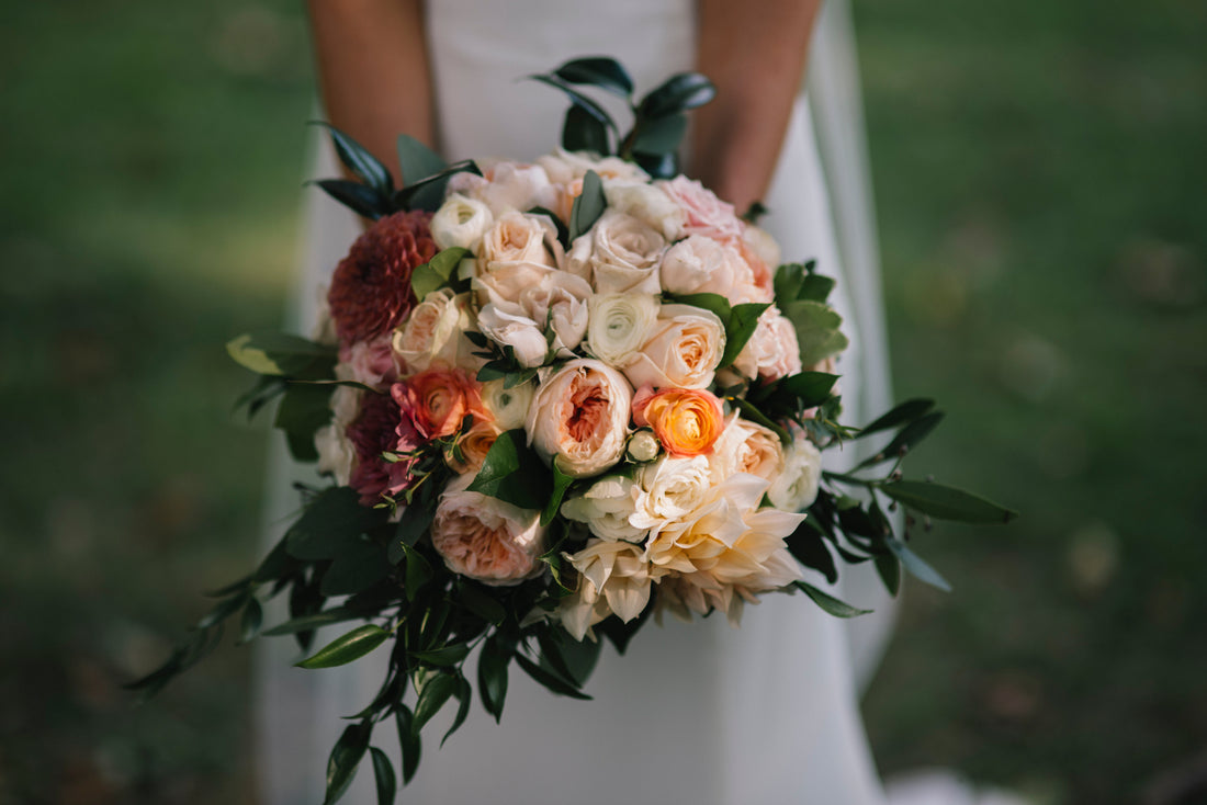 cream and pink bridal bouquet