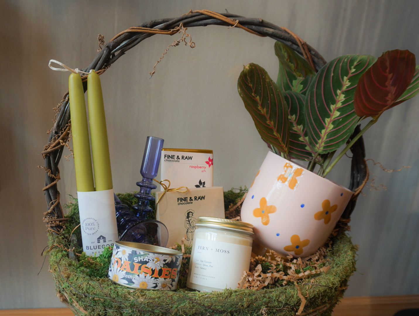 Welcoming Spring gift box - plant