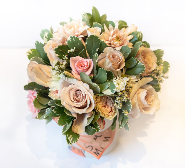 Super mom vase flower arrangement