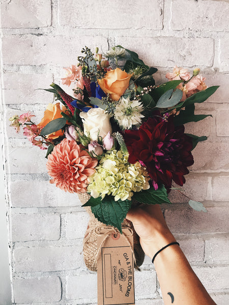 Daily Flower Delivery in Cincinnati – GIA AND THE BLOOMS