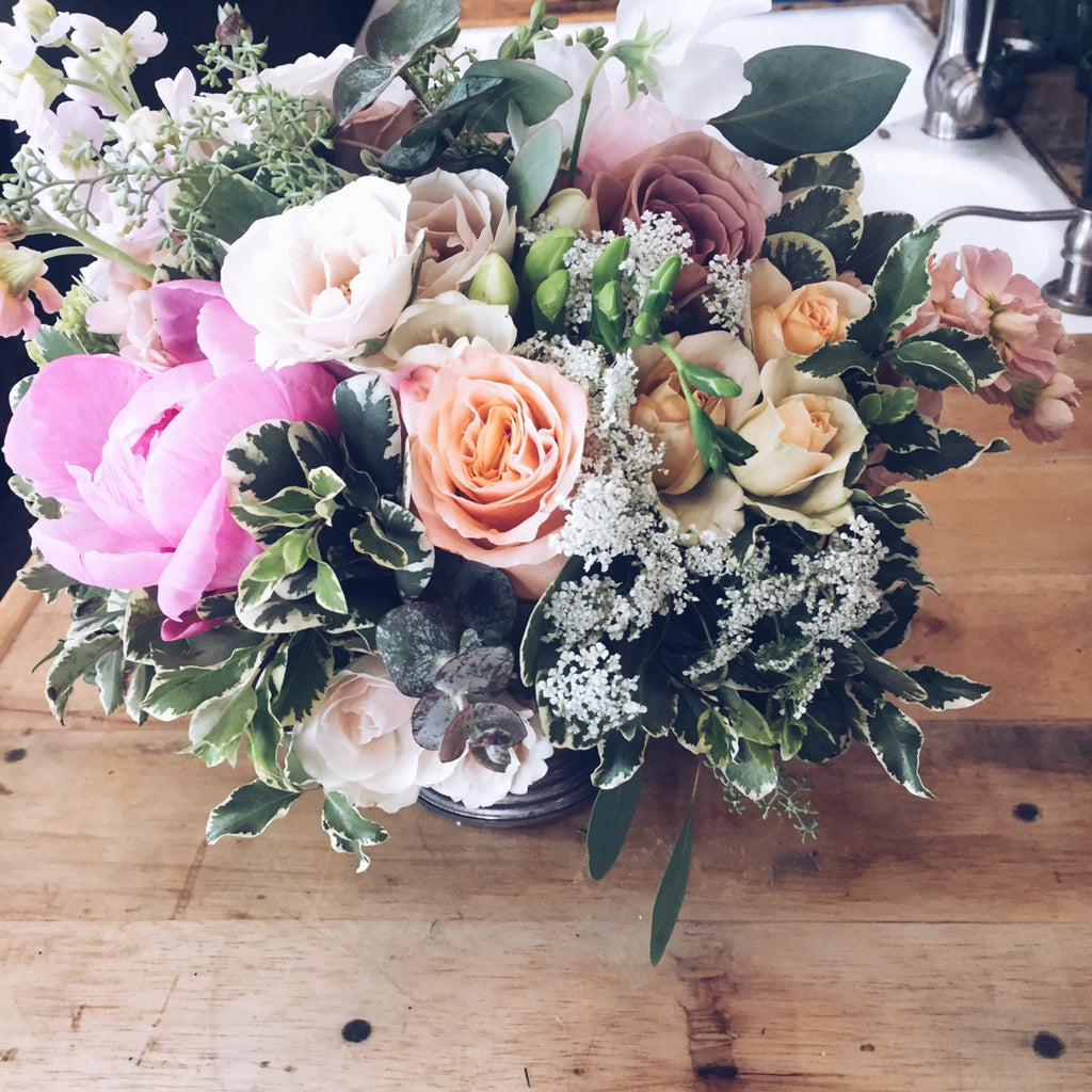Medium compote arrangement – GIA AND THE BLOOMS